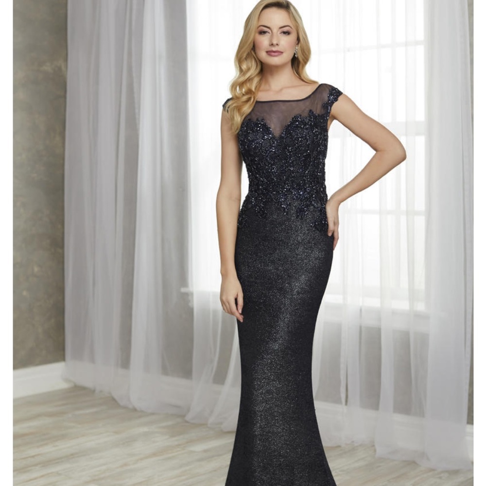 Christina Wu #17945 size 12